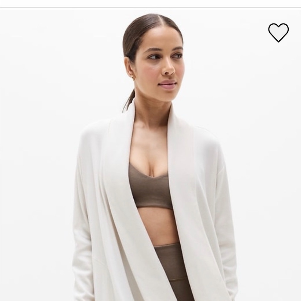 Athleta Pranayama Restore Rib Wrap
Color Bone Rib